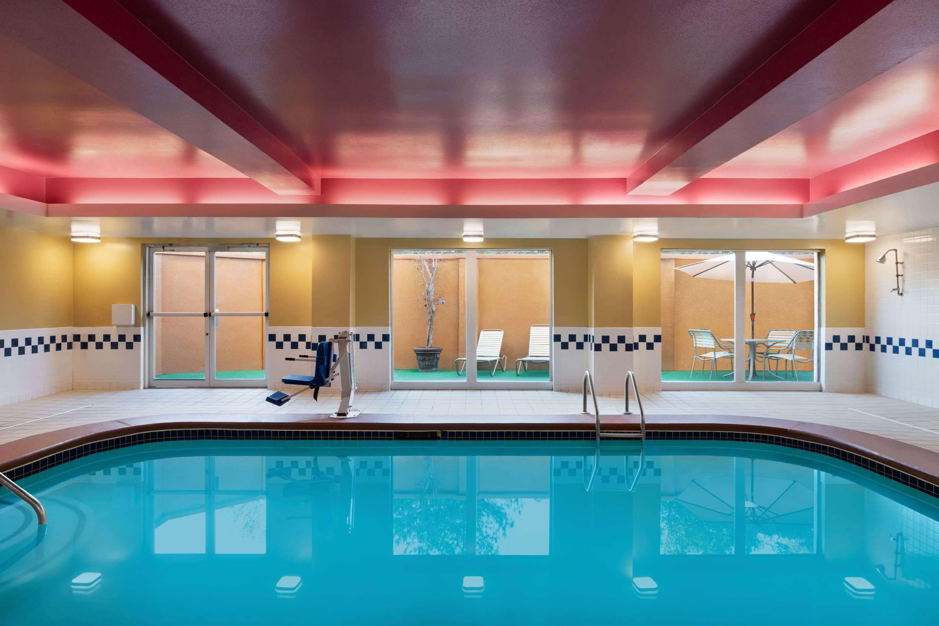 Отель Baymont By Wyndham Lithia Springs Atlanta Экстерьер фото